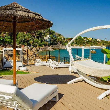 צ'פאלו Calanica Resort מראה חיצוני תמונה