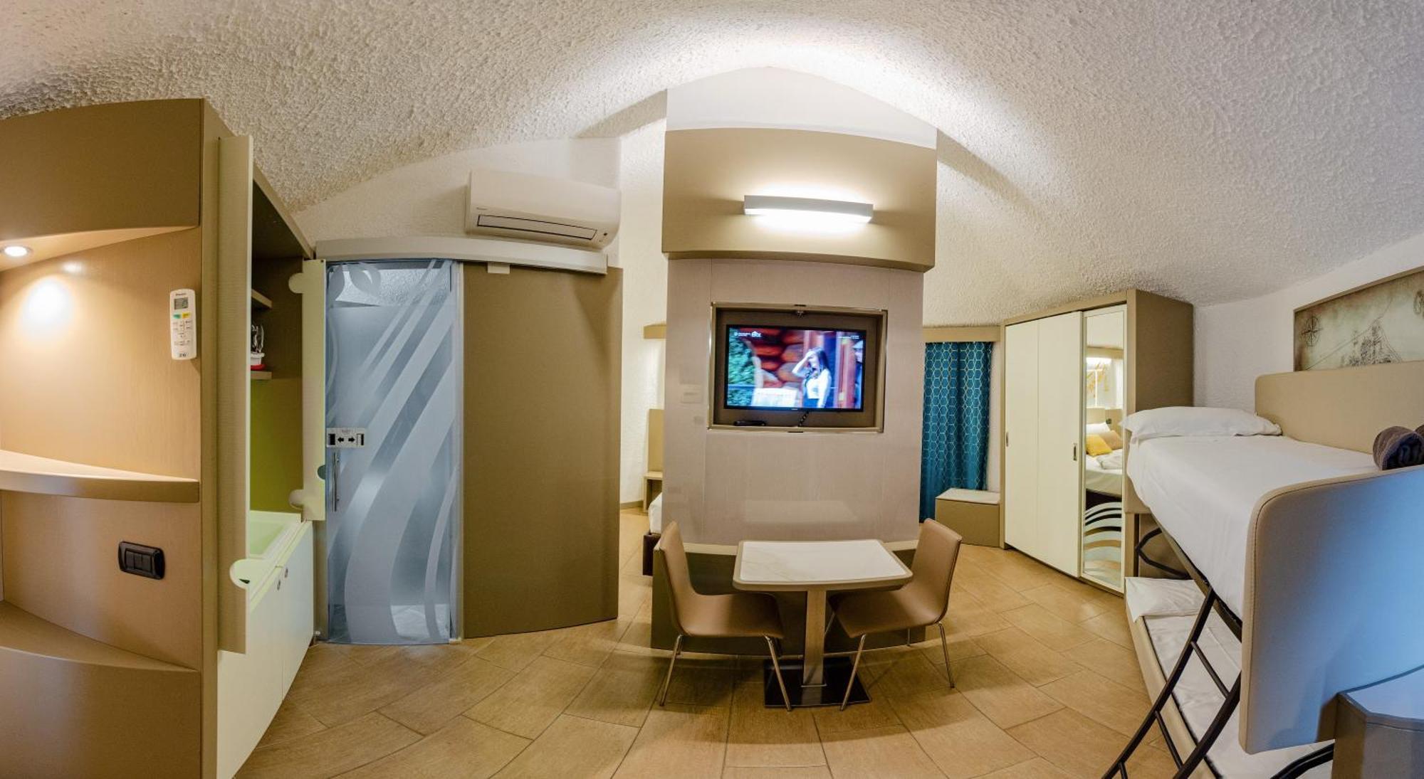 צ'פאלו Calanica Resort מראה חיצוני תמונה