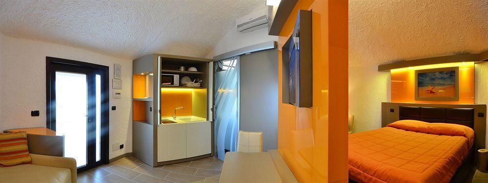 צ'פאלו Calanica Resort מראה חיצוני תמונה