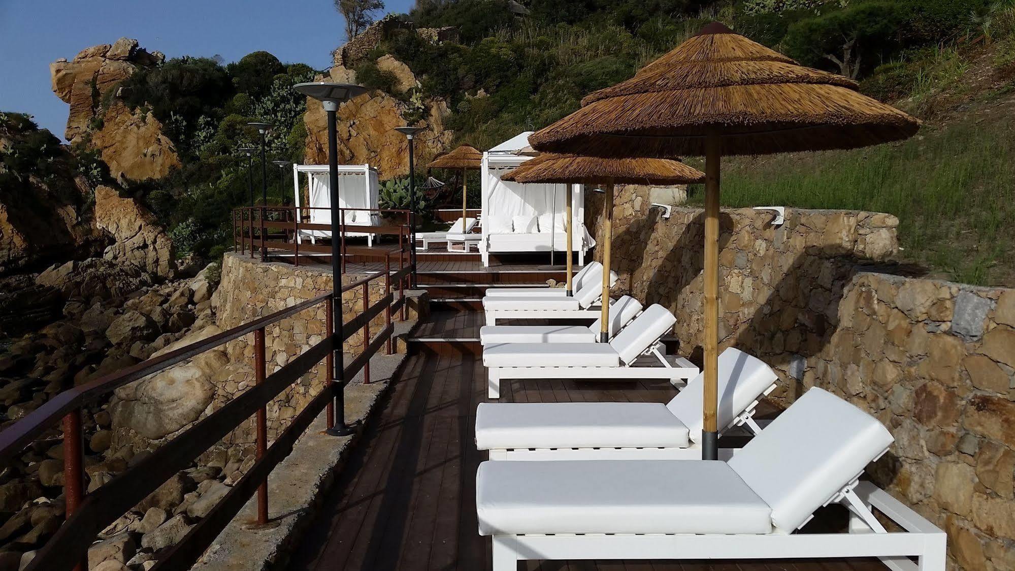 צ'פאלו Calanica Resort מראה חיצוני תמונה